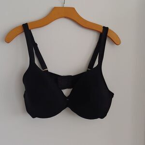 Warner's Convertible Lift Bra Converts to Criss-Cross Style Black 40D